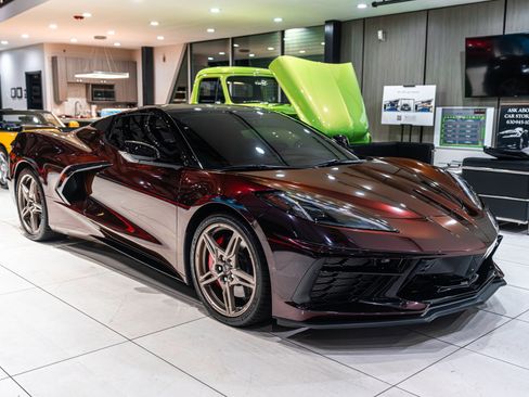 Used 2021 Chevrolet Corvette Stingray Premium Conv w/ Z51 Performance Package image 55