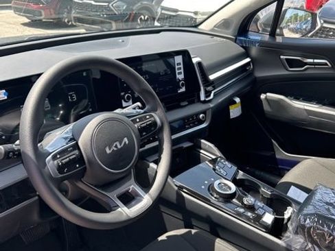 Certified 2024 Kia Sportage LX image 15