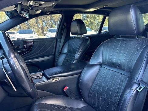 Used 2020 Lexus LS 500 w/ Interior Upgrade Package RWD image 18