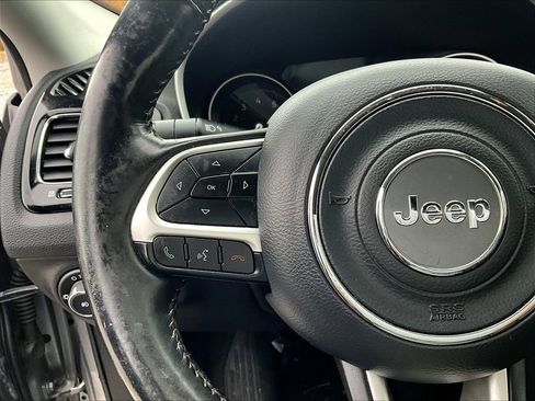 Used 2019 Jeep Compass Limited image 15