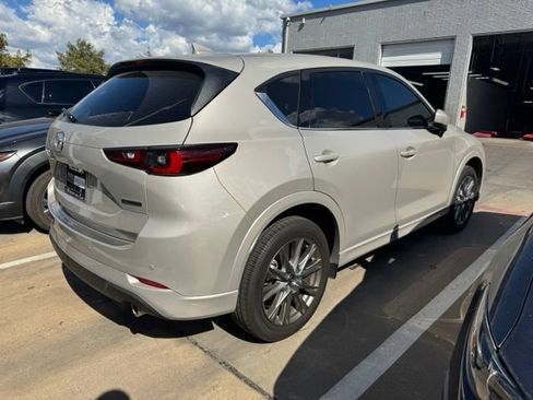 Used 2025 MAZDA CX-5 AWD 2.5 S w/ Premium Plus Pkg image 3