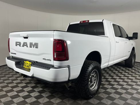 Used 2025 RAM 2500 Laramie AWD/4WD image 6