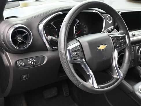 Used 2022 Chevrolet Blazer LT image 15