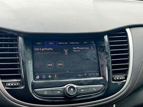 Used 2020 Chevrolet Trax LS image 14