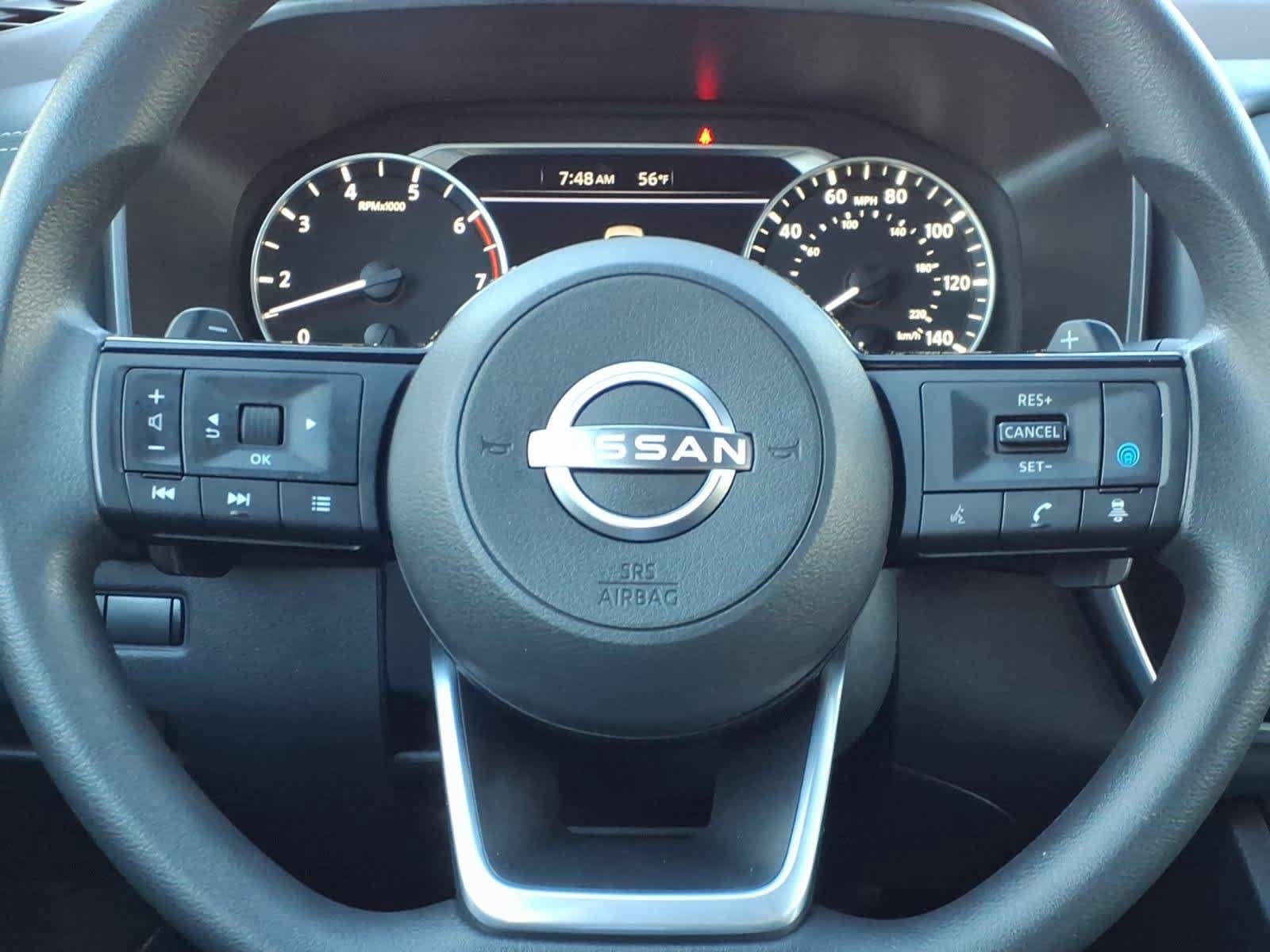 Used 2023 Nissan Rogue SV FWD image 16