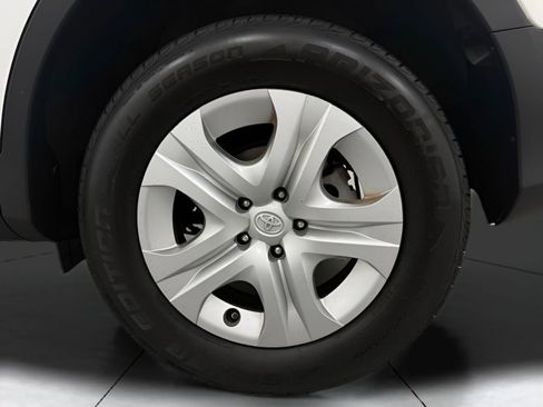 Used 2013 Toyota RAV4 LE AWD/4WD image 29