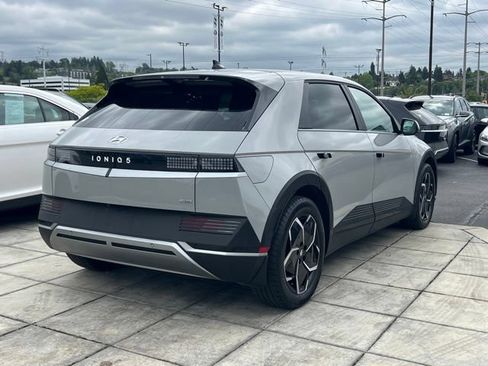 Used 2023 Hyundai Ioniq 5 SEL w/ Cargo Package AWD/4WD image 9