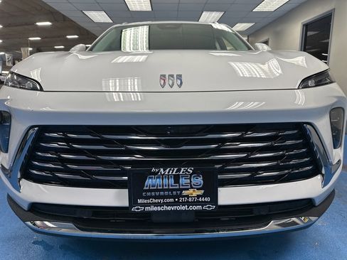 Certified 2024 Buick Envision Preferred image 12