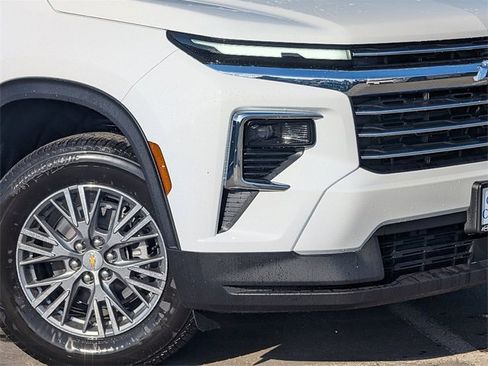 New 2026 Chevrolet Traverse LT image 3