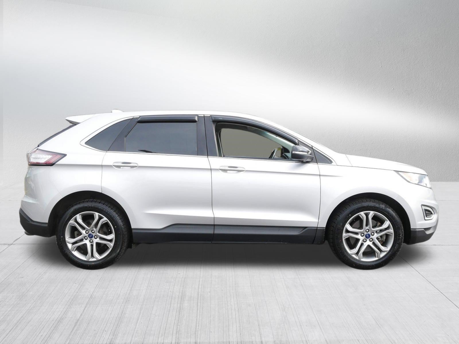 Used 2016 Ford Edge Titanium AWD/4WD image 8