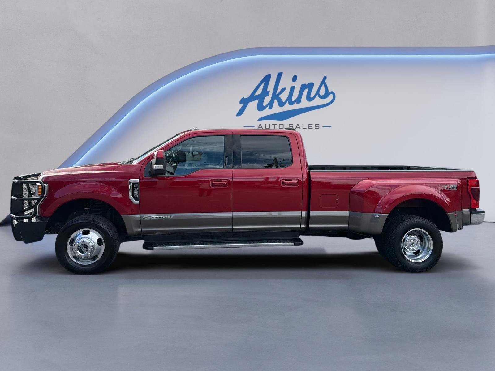 Used 2021 Ford F350 Lariat w/ Lariat Value Package AWD/4WD image 5