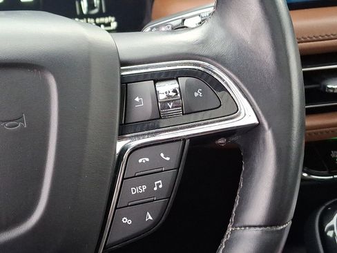 Used 2022 Lincoln Nautilus Reserve w/ Equipment Group 201A image 23