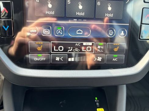 Certified 2025 Subaru Forester Premium AWD/4WD image 19