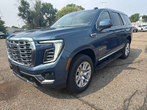 Used 2026 GMC Yukon Denali AWD/4WD image 8