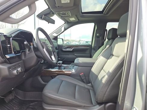 New 2026 GMC Sierra 1500 Elevation w/ Elevation Premium Package image 15