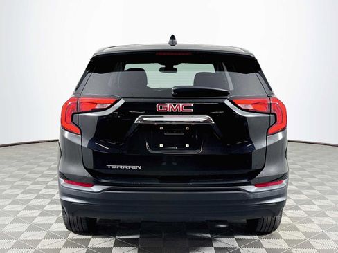 Used 2021 GMC Terrain SLE FWD image 6