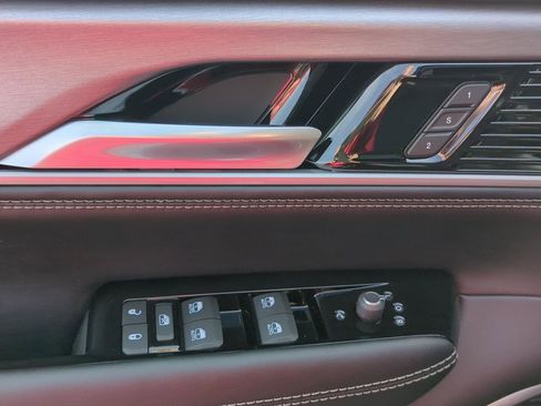 New 2026 Jeep Grand Wagoneer 4WD image 17