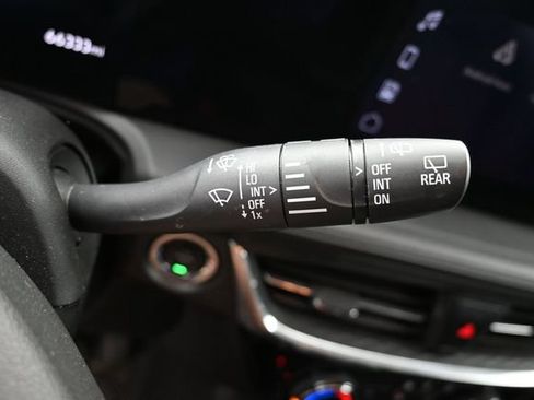 Used 2024 Buick Encore GX Sport Touring FWD image 30