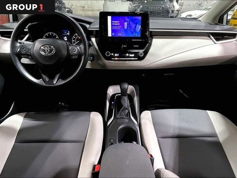 Certified 2025 Toyota Corolla LE image 15