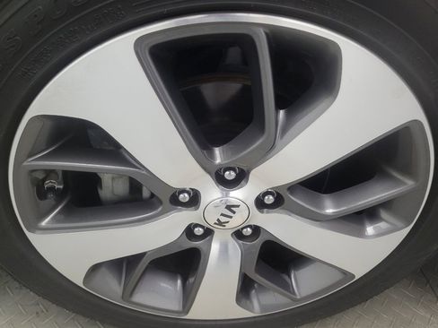 Used 2020 Kia Optima S FWD image 31