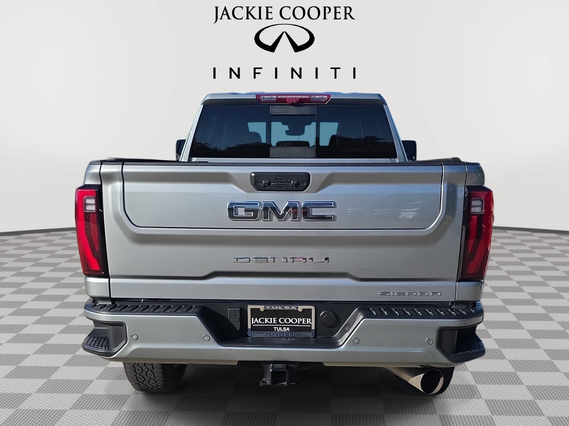 Used 2025 GMC Sierra 2500 Denali Ultimate AWD/4WD image 6