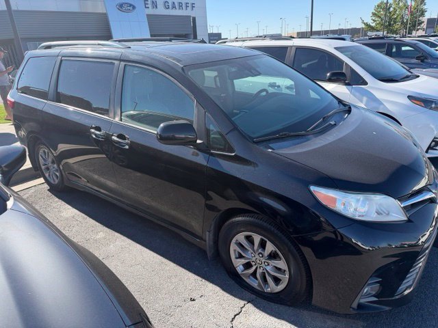 Used 2020 Toyota Sienna XLE FWD image 8