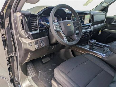 New 2025 Chevrolet Silverado 1500 LT w/ Safety Package image 3