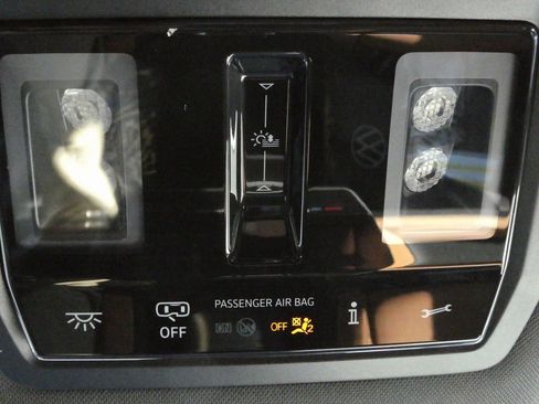 New 2025 Volkswagen ID. Buzz Pro S Plus image 17