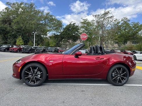 New 2026 MAZDA MX-5 Miata Grand Touring RWD image 27
