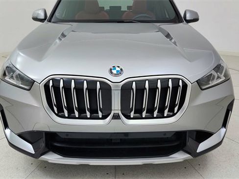 Used 2025 BMW X1 xDrive28i image 8