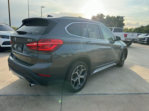 Used 2017 BMW X1 sDrive28i FWD image 6