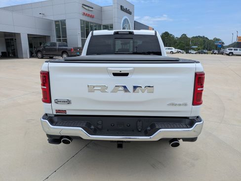 New 2025 RAM 1500 Limited image 8