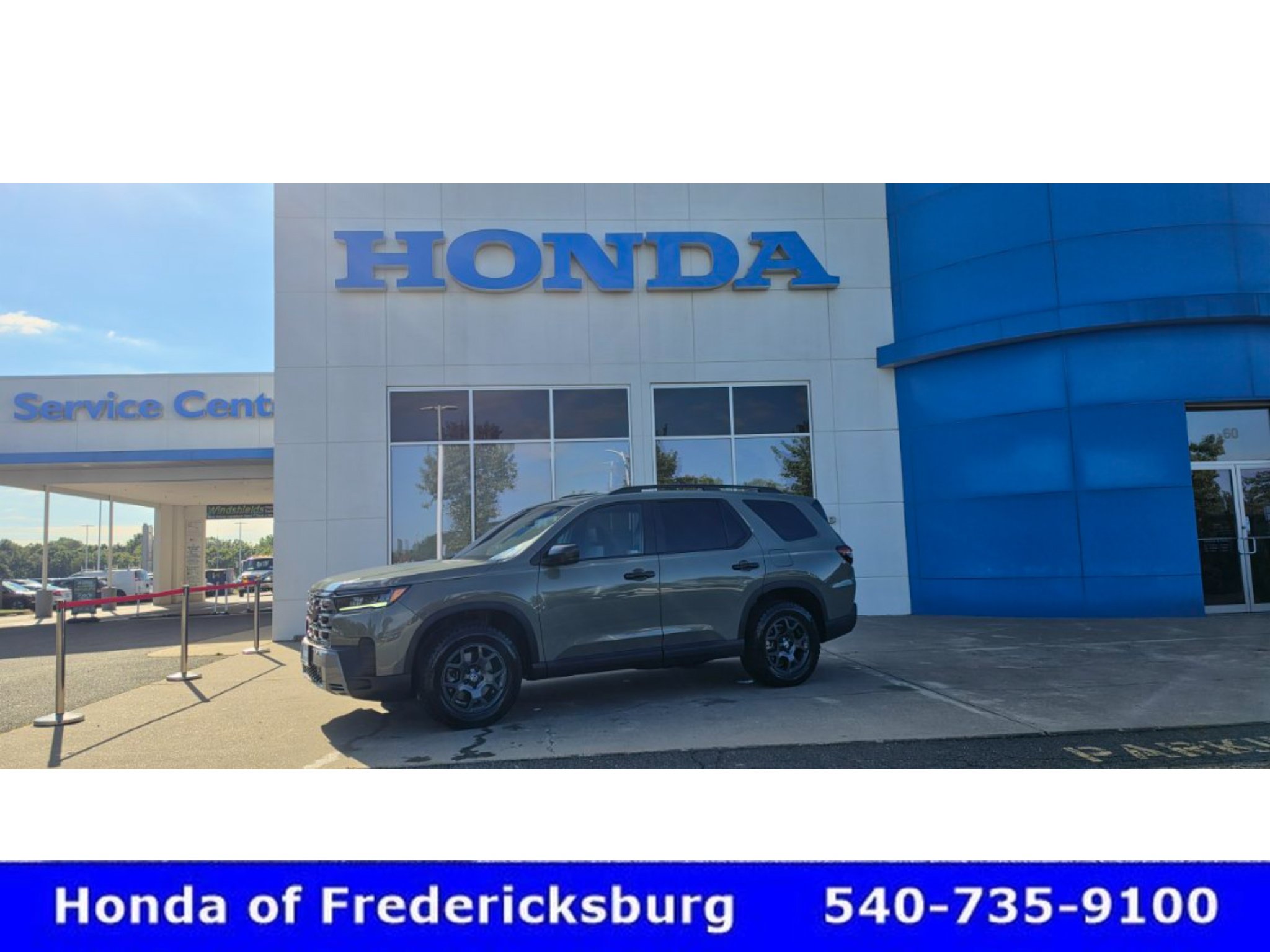 Used 2026 Honda Pilot TrailSport image 1