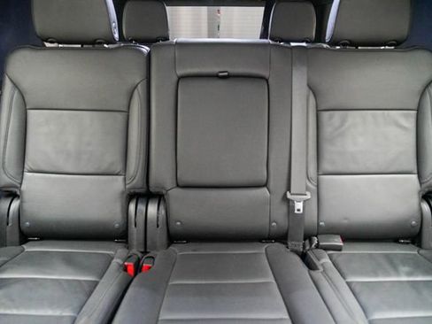 Used 2024 Chevrolet Tahoe LT AWD/4WD image 27