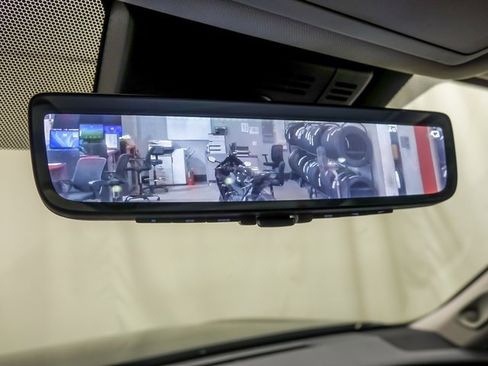 Used 2025 Toyota Grand Highlander AWD image 15