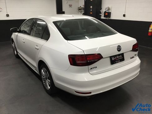 Used 2017 Volkswagen Jetta S w/ Jetta S Cold Weather Package image 7