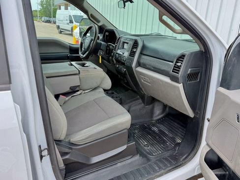 Used 2019 Ford F550 4x4 Crew Cab Super Duty image 32