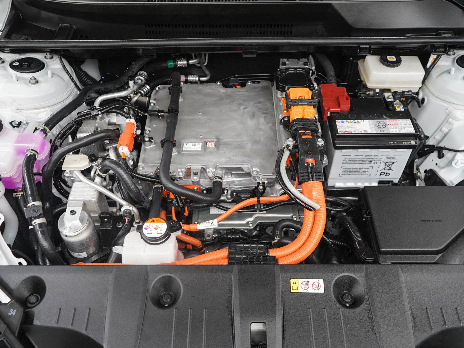 Certified 2026 Toyota bZ AWD/4WD image 32
