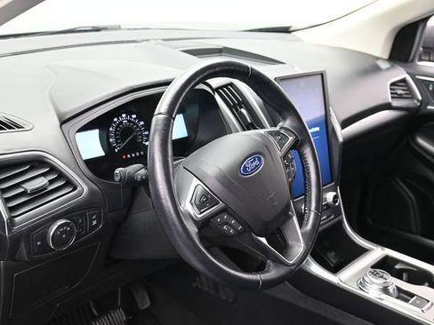 Used 2022 Ford Edge Titanium AWD/4WD image 14