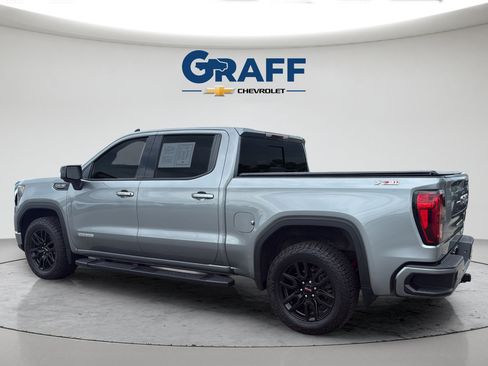 Used 2024 GMC Sierra 1500 Elevation w/ Elevation Premium Package AWD/4WD image 4