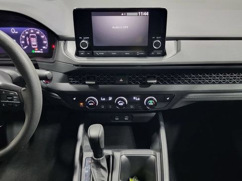 Certified 2023 Honda Accord EX image 18