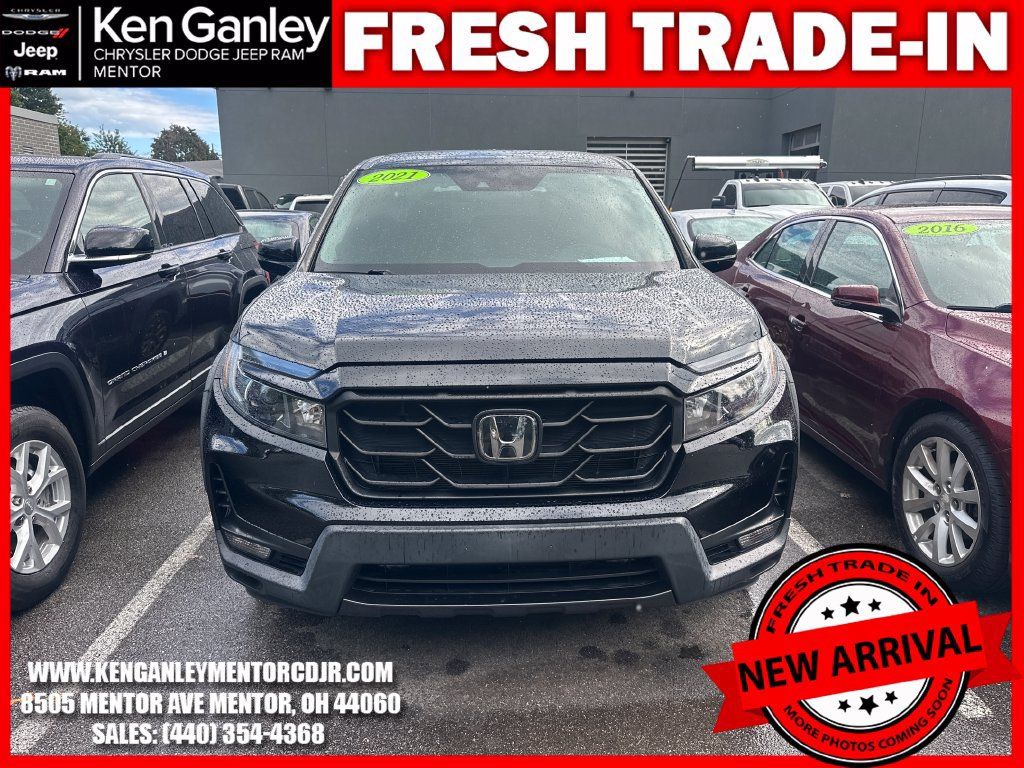 Used 2021 Honda Ridgeline Sport image 2