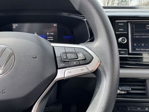 Used 2022 Volkswagen Taos S image 24