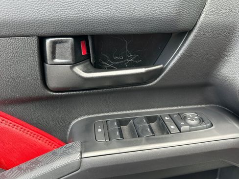 Certified 2025 Toyota Tacoma TRD Pro image 10