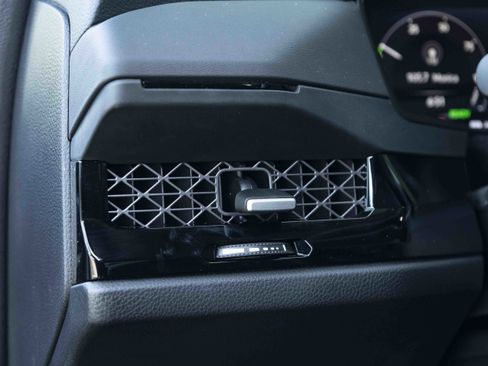 Certified 2024 Honda Accord Touring image 41