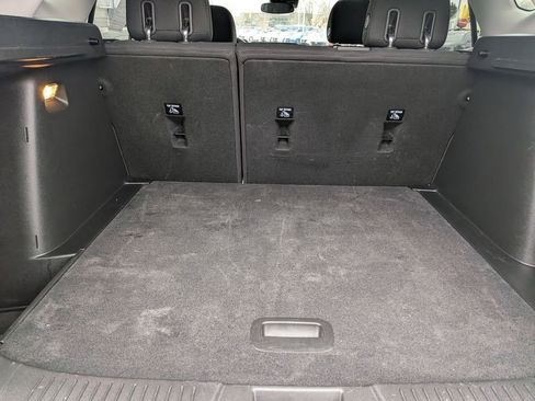 Used 2024 Chevrolet Trax LS w/ LS Convenience Package image 20