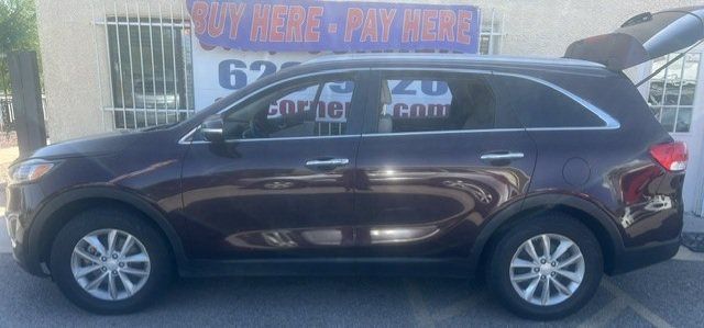 Used 2016 Kia Sorento LX w/ LX Convenience Package FWD image 1