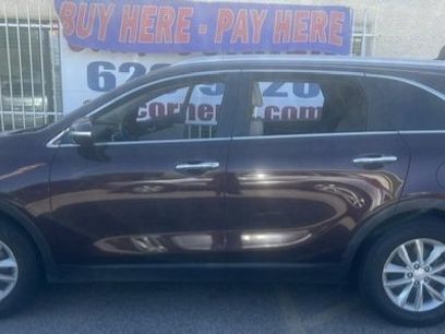 Used 2016 Kia Sorento LX w/ LX Convenience Package
