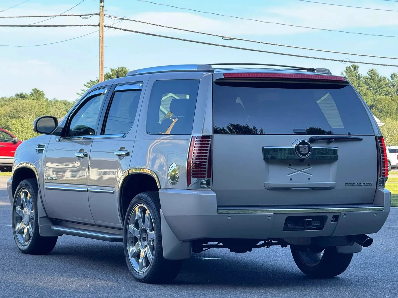 Used 2008 Cadillac Escalade AWD image 8