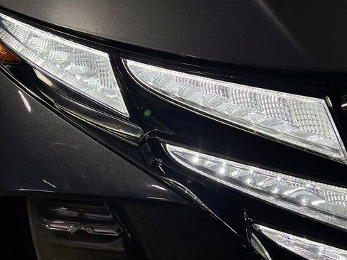 Used 2024 Hyundai Tucson Limited image 12